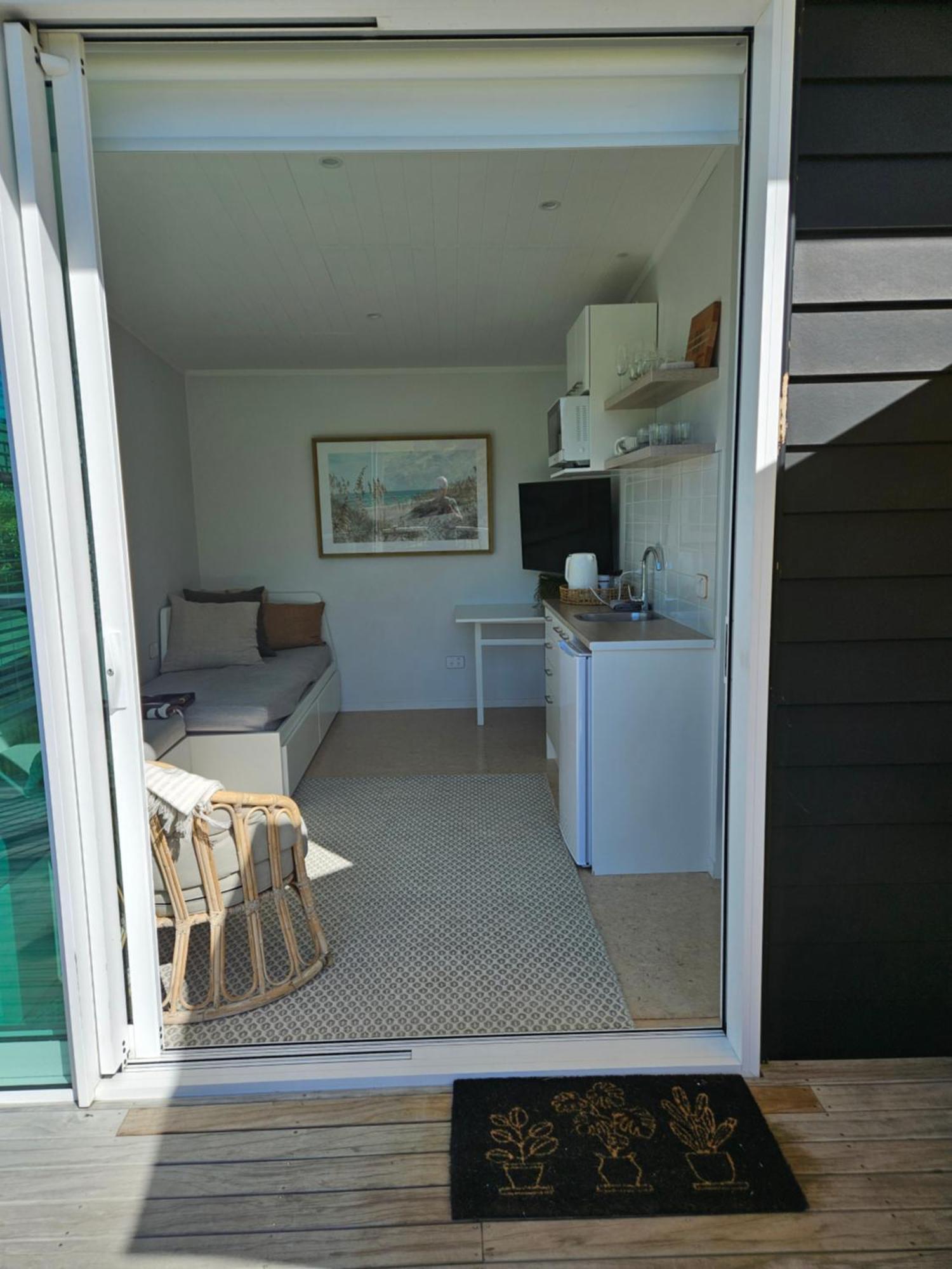 Waihi Beach Toroha Cosy Cabin Exterior photo
